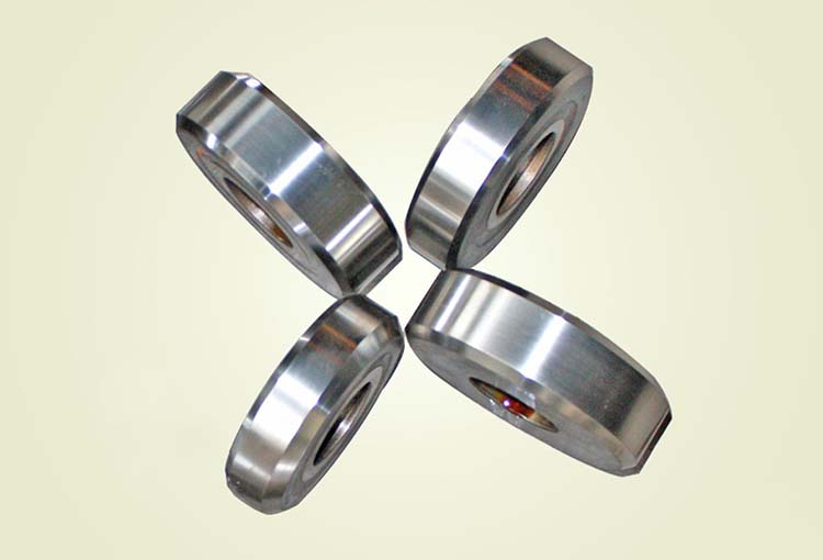 焊管機(jī)械模具價(jià)格如何恒定 焊管機(jī)械模具價(jià)格如何恒定